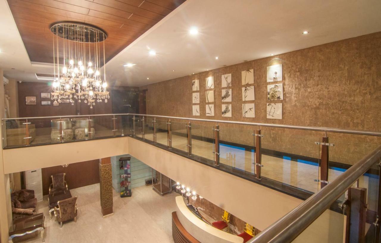 Jalsa Resort Indore Extérieur photo
